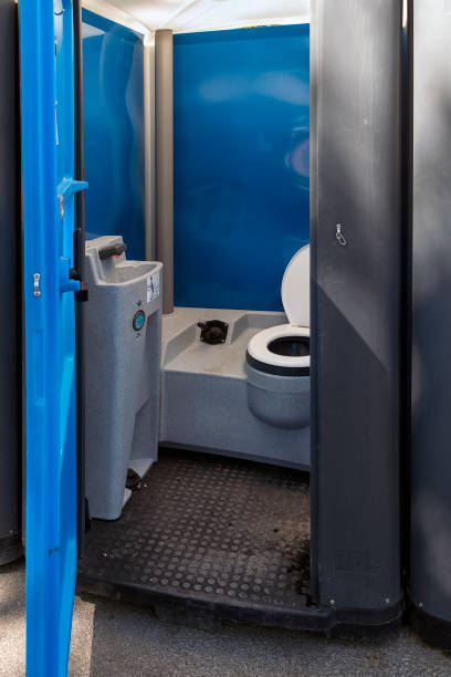 Best Porta potty rental near me  in New Philadelphia, OH